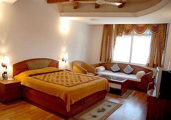 מוסורי Hotel Silver Rock מראה חיצוני תמונה