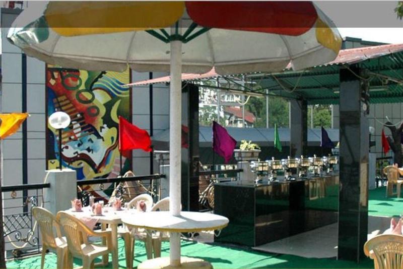 מוסורי Hotel Silver Rock מראה חיצוני תמונה