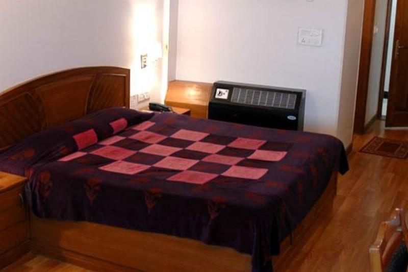 מוסורי Hotel Silver Rock מראה חיצוני תמונה