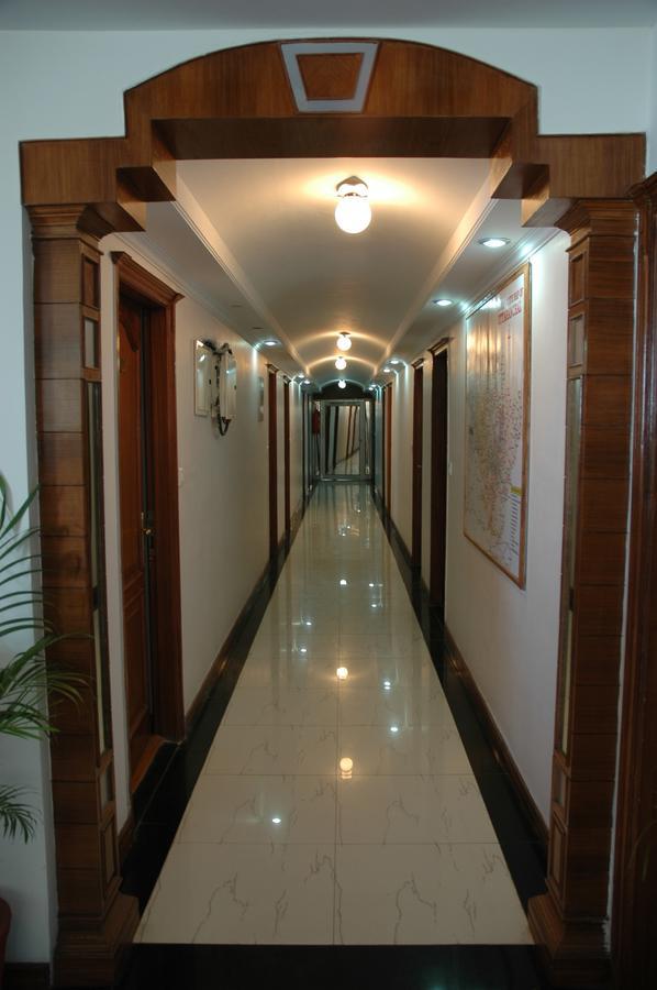 מוסורי Hotel Silver Rock מראה חיצוני תמונה